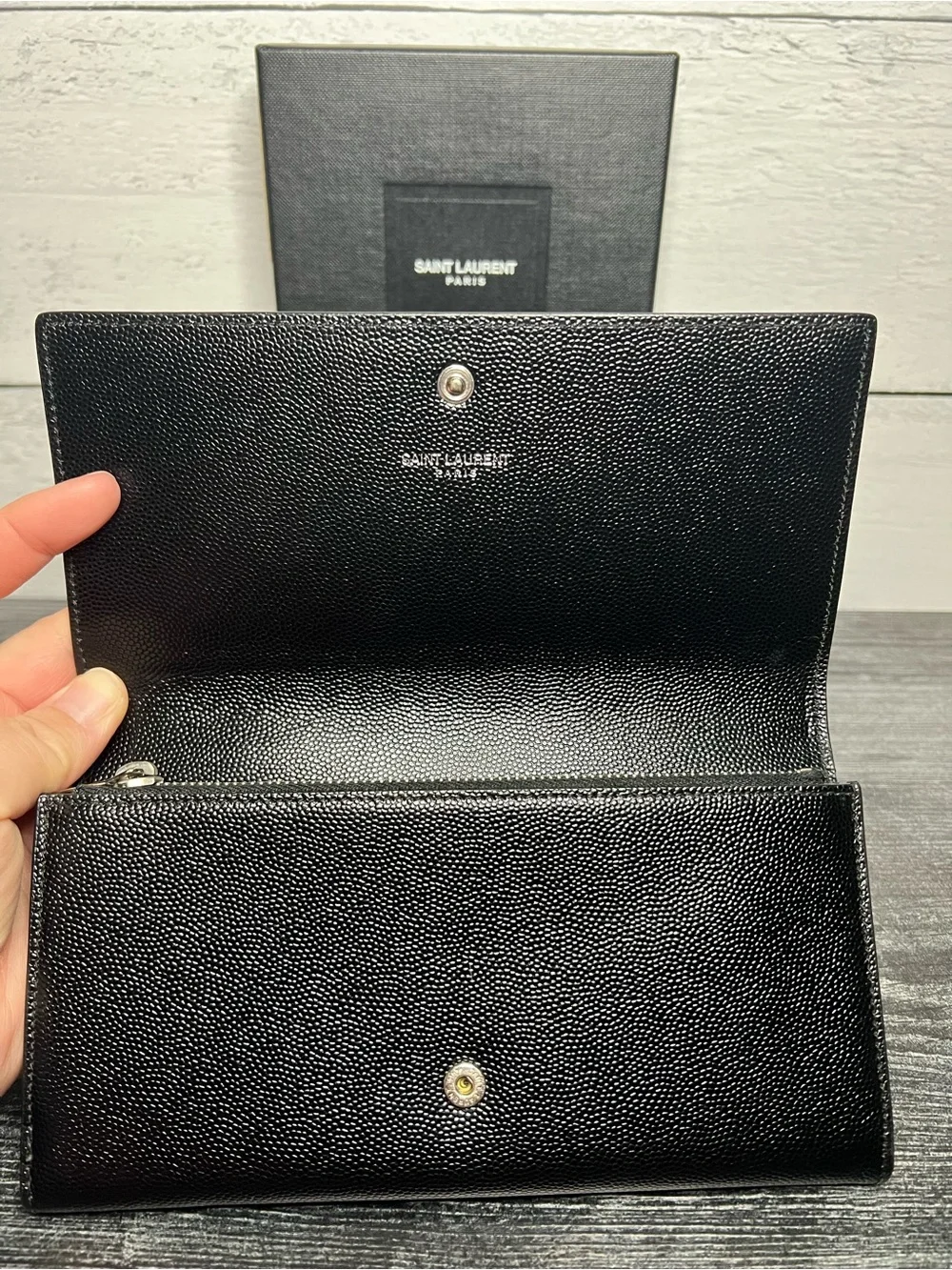 Authentic Saint Laurent Black Grain De Poudre Stud Marquage Wallet w/ COA - Picture 3 of 10